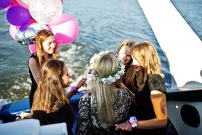 Göcek Teknede Sürpriz Organizasyonlar Serdar SS Yachting